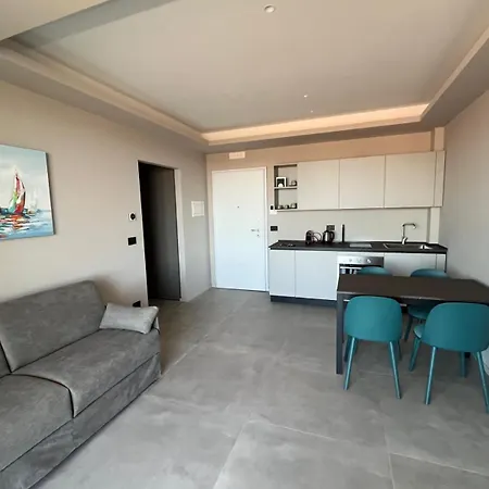Viewport Apartment *
